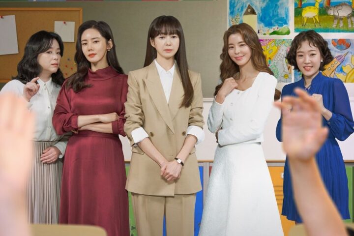 Drama Korea Green Mothers' Club Sub Indo Episode 1 - 16